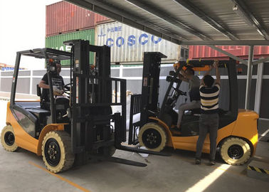 Μεγάλο Forklift μπαταριών φορτηγό 3000kg, διπλά forklift ελεγκτών φορτηγά