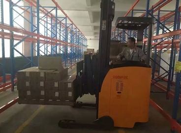 Διπλό Forklift προσιτότητας διαδρόμων ψαλιδιού στενό, ηλεκτρικό Forklift 24V 560AH 1 τόνου